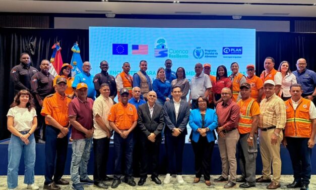 Director Defensa Civil, Carlos Paulino, asiste a encuentro de alto nivel CPMR Santiago