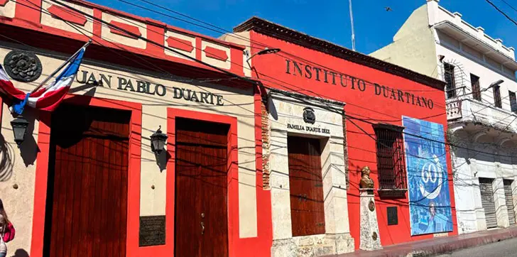 Instituto Duartiano pide debate político sobre migración y cumplimiento del 80 % de trabajadores dominicanos