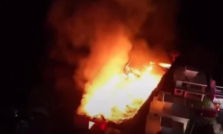 Reportan incendio en fábrica de aceite en el kilómetro 4 de San Cristóbal