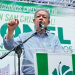 Leonel llama “ineptos” al PRM; asegura se refleja en inseguridad y alto costo de la vida