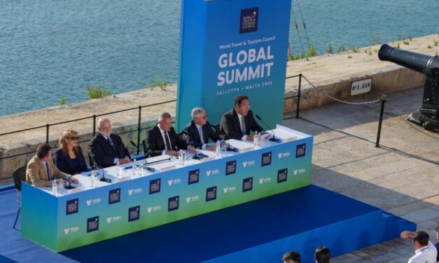 Líderes prevén turismo mundial crecerá 2.5% pese a los desafíos