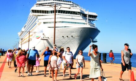 Hito de RD: logra récord de más de 16,000 cruceristas en un día