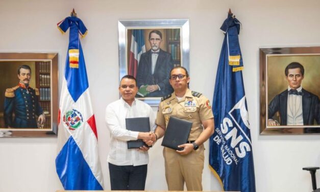 Ejército y SNS acuerdan reforzar atención médica de soldados y seguridad hospitalaria