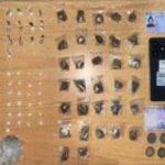 Arrestan a joven con 17 porciones de presunta cocaína en San Cristóbal