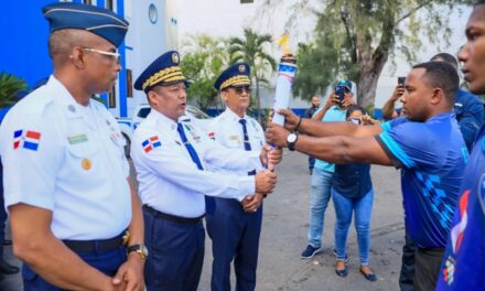 Antorcha de los IV Juegos Mundiales de Policía llega a San Pedro de Macorís y continúa su recorrido nacional