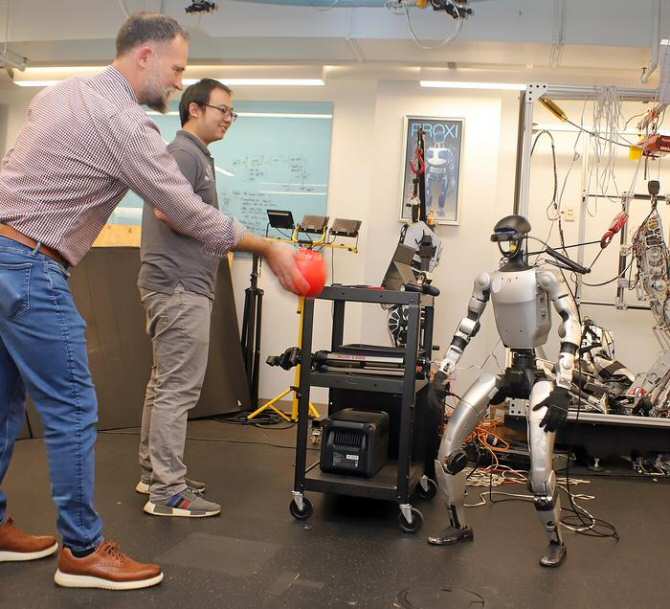 ¿Son lo bastante seguros los robots humanoides para tratar con humanos?