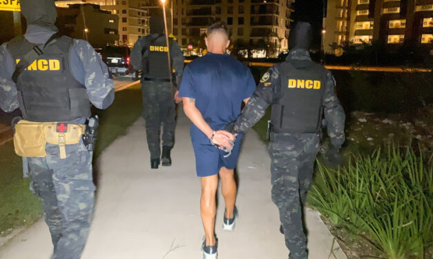 DNCD y Guardia Civil de España atrapan a un supuesto capo en Punta Cana