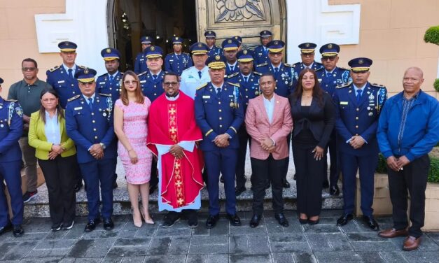 “Policía Nacional en San Cristóbal conmemora el Día de San Judas Tadeo, con fe, unidad y compromiso en su misión de servir a Dios y la Patria”