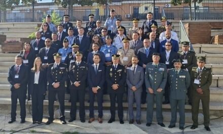 Delegación dominicana participa en jornadas de cooperación policial sobre cibercrimen e inteligencia artificial en España