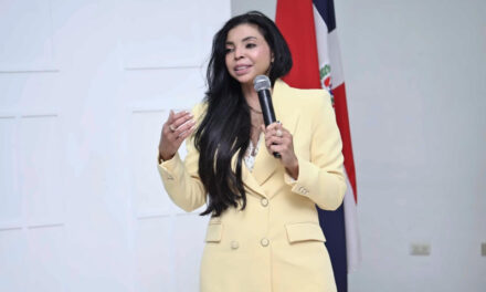 Procuradora General llama a asumir compromiso con una educación centrada en valores