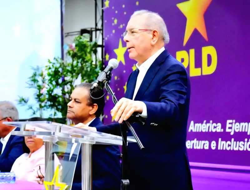Danilo Medina afirma que el pueblo espera el regreso del PLD al Gobierno